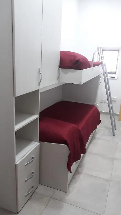B&B Infinity Naples