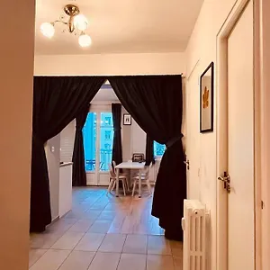 Traversant Elegant - Parking Prive Appartement Lyon