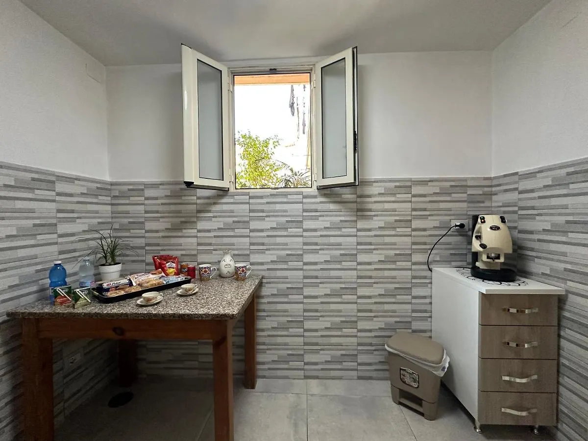 B&B Infinity Napoli Italien